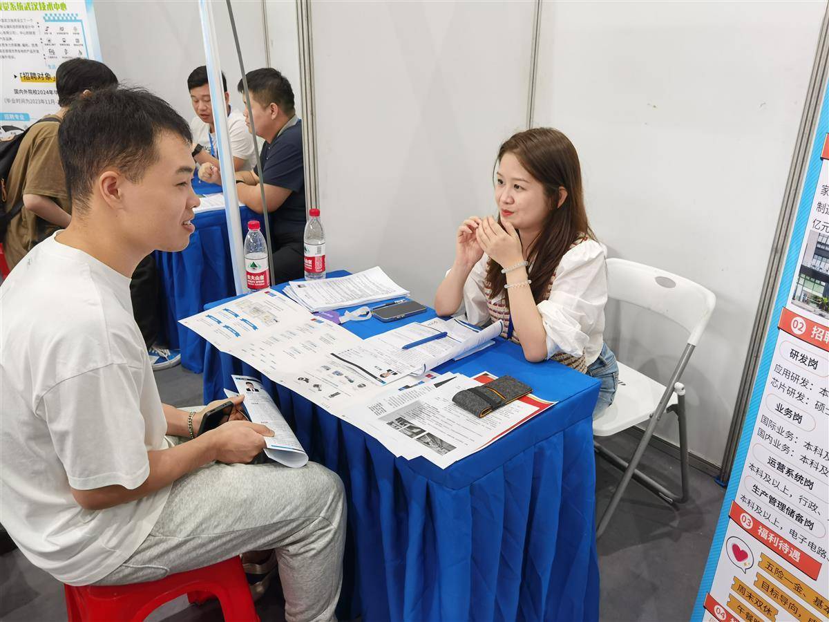 有什么打牌的网址